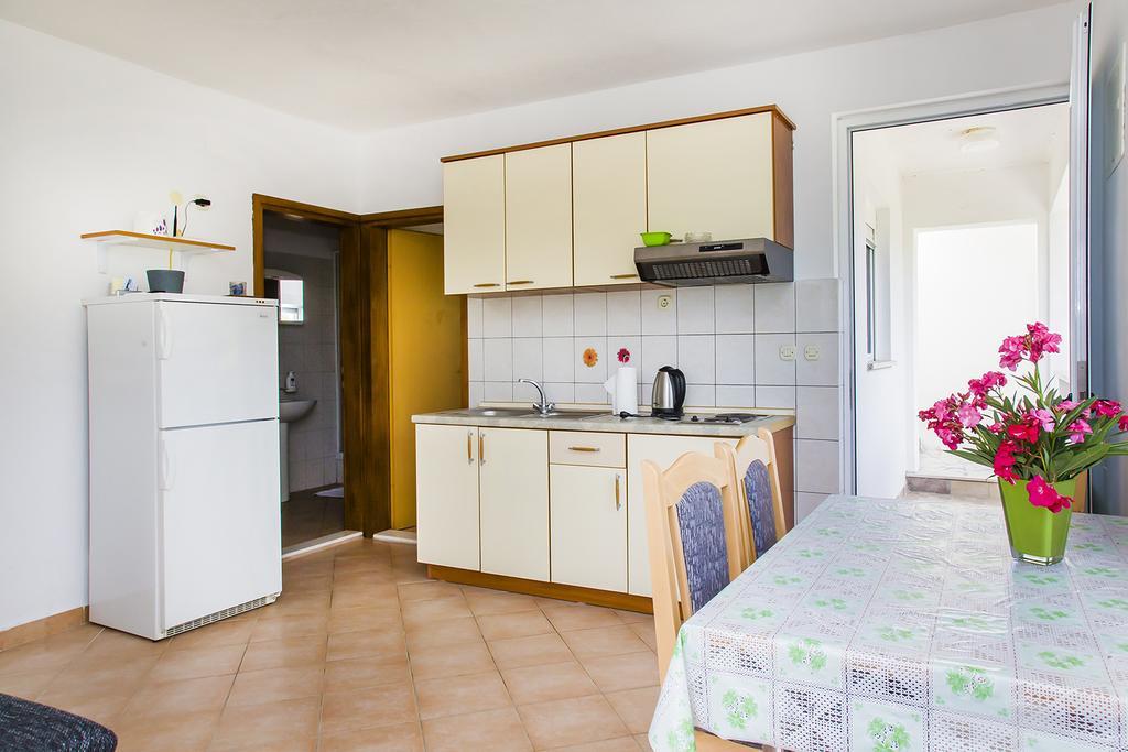 Apartments Zovko Драче Екстер'єр фото