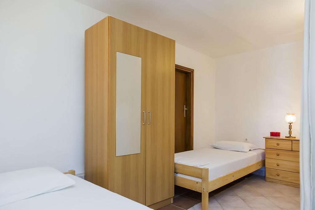 Apartments Zovko Драче Екстер'єр фото
