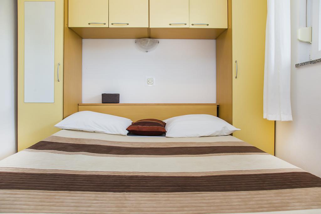 Apartments Zovko Драче Екстер'єр фото