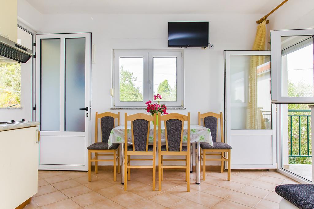 Apartments Zovko Драче Екстер'єр фото